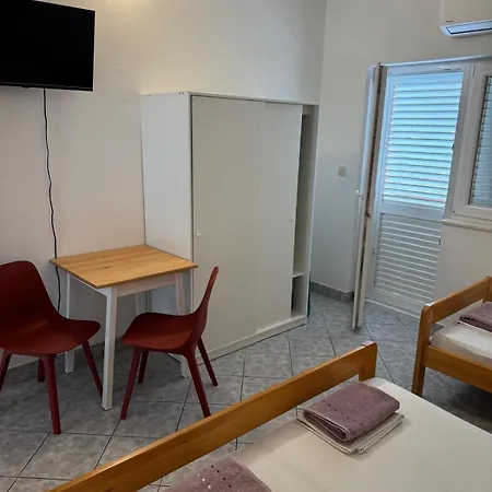 Vidovic -susy Appartement Trpanj