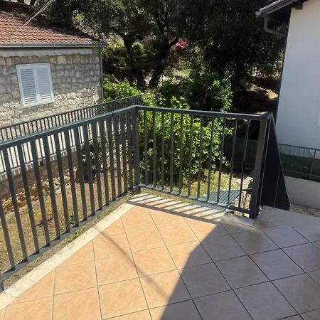 Apartman Vidovic -susy Trpanj