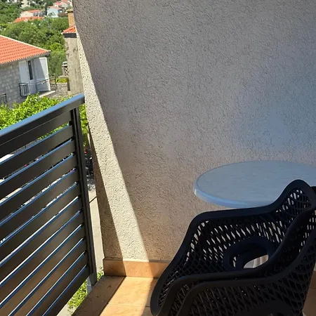 Vidovic -susy Trpanj